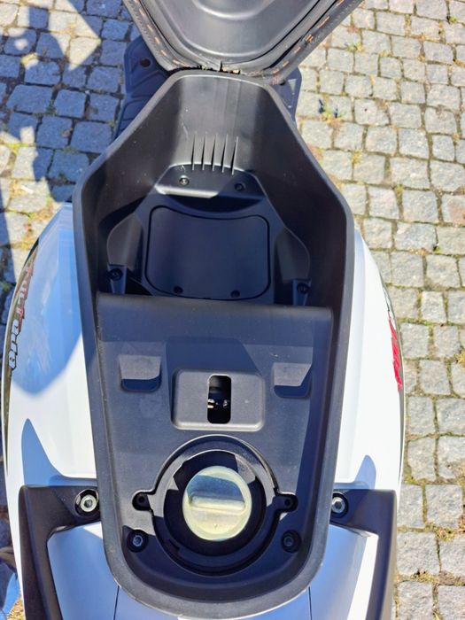 Scooter Keeway f-act 50 mota 50cc