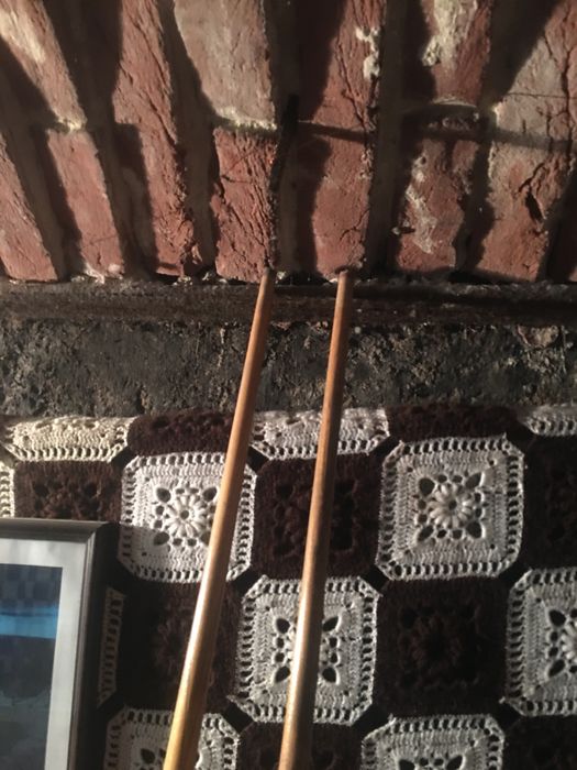 Більярний кий 2 шт. без використання