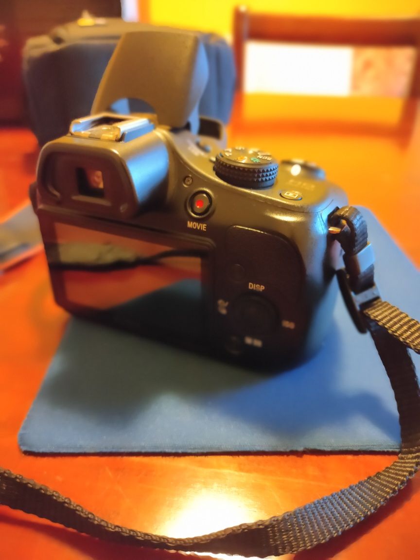 Sony Alpha 3500 + bolsa