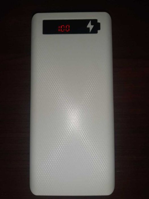 Power Bank (Повербанк) c реальной емкостью 12000 mAh