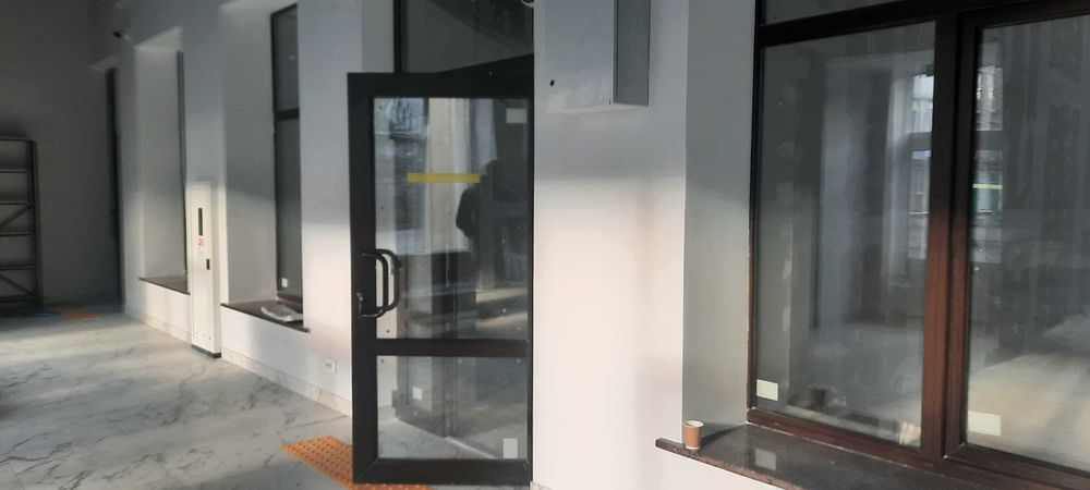 Частина нежитлового приміщення, площею 103,3 кв.м, м.Звягель