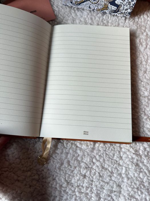 Notatnik Agenda notes zeszyt Miu Miu nowy Logo