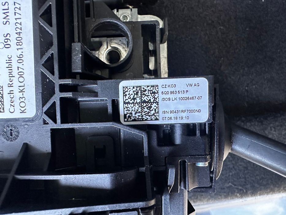 Przełącznik zespolony Vw golf Passat 2018r