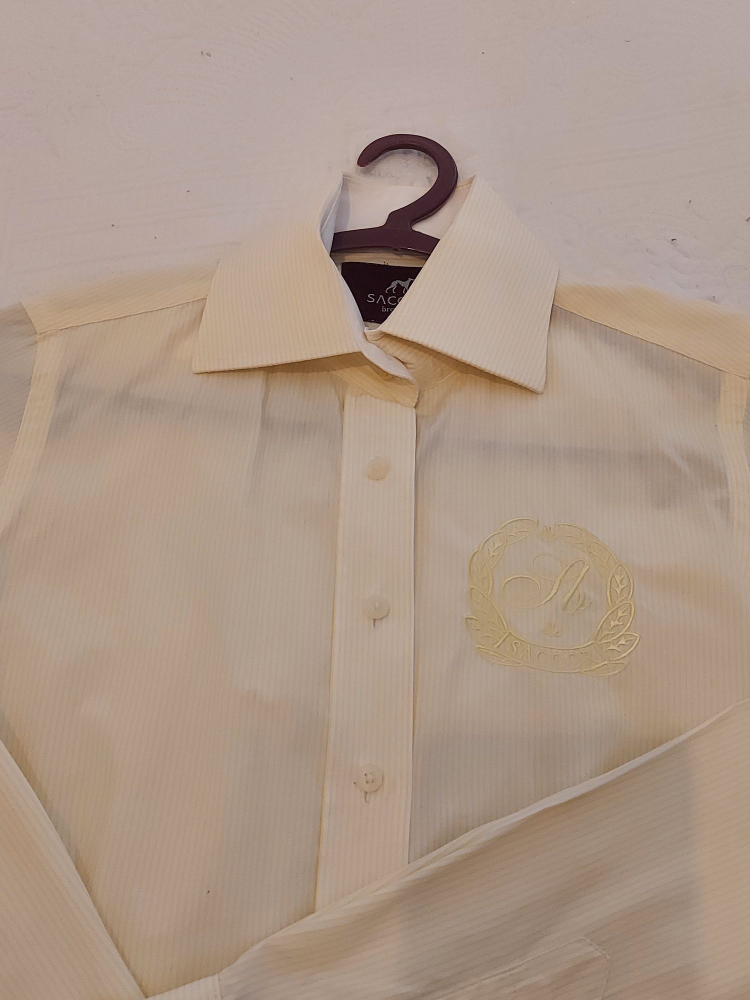 Camisa feminina Sacoor Amarela e Branca  tamanho 38,  excelente