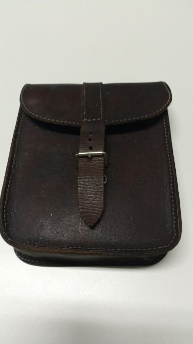 Bolsa em Cabedal,