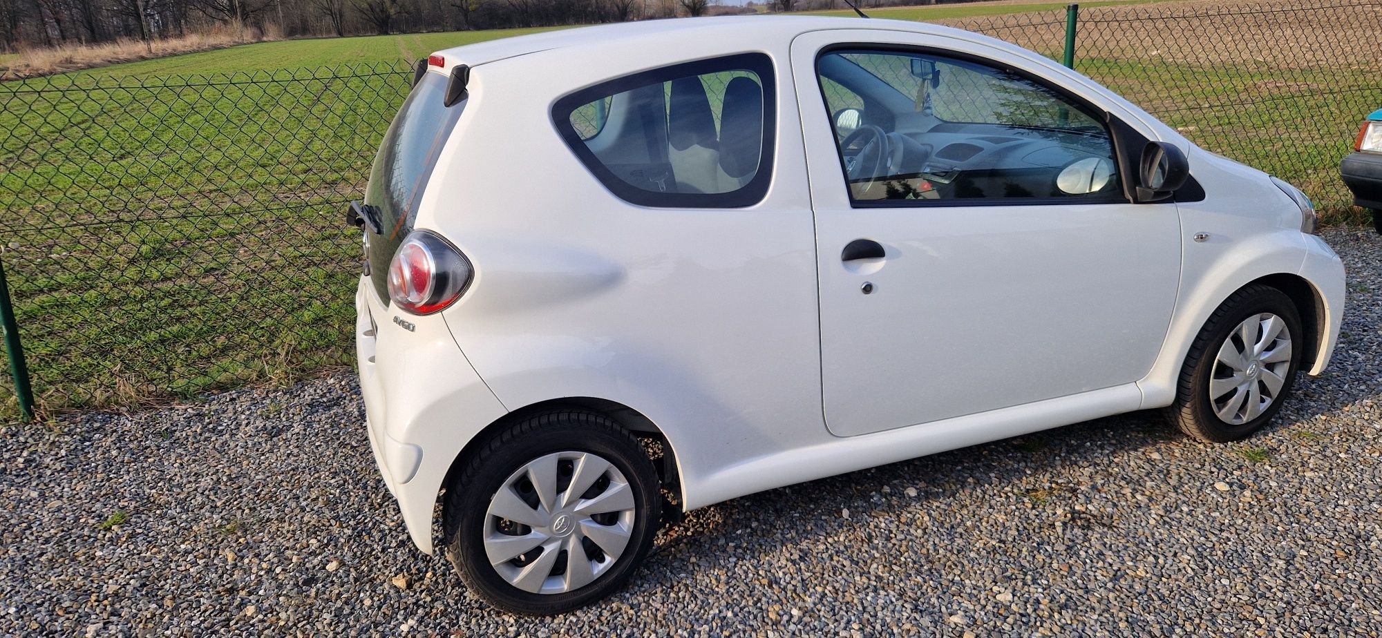 Samochód zastępczy wypożyczalnia Toyota Aygo