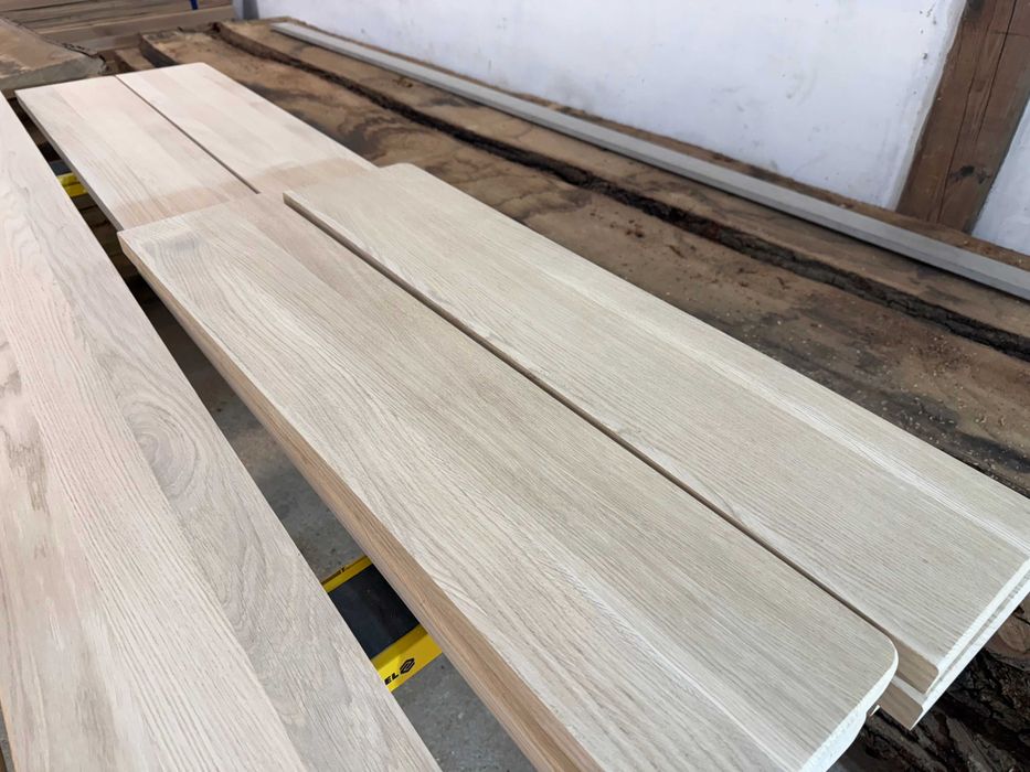Parapety dębowe, producent