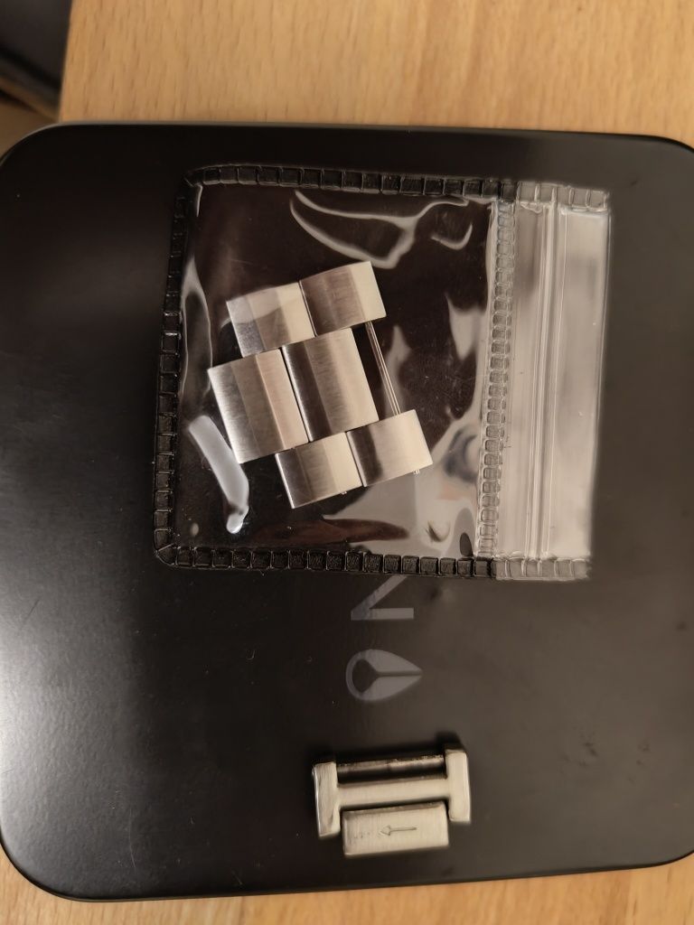 Nixon Regulus SS