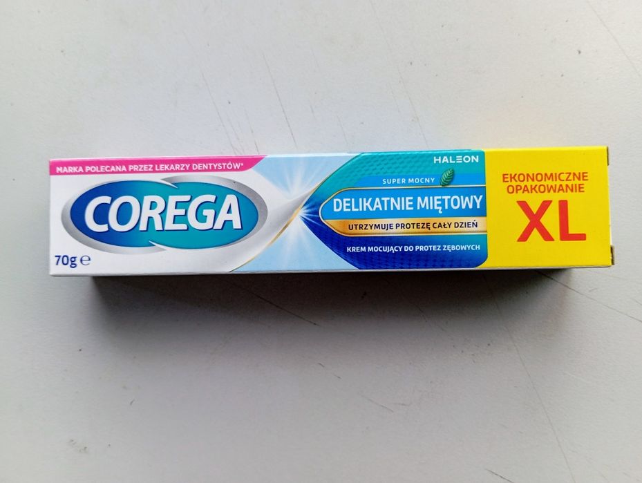 Corega Krem mocujący do protez zębowych Super mocny 70g 10 szt.