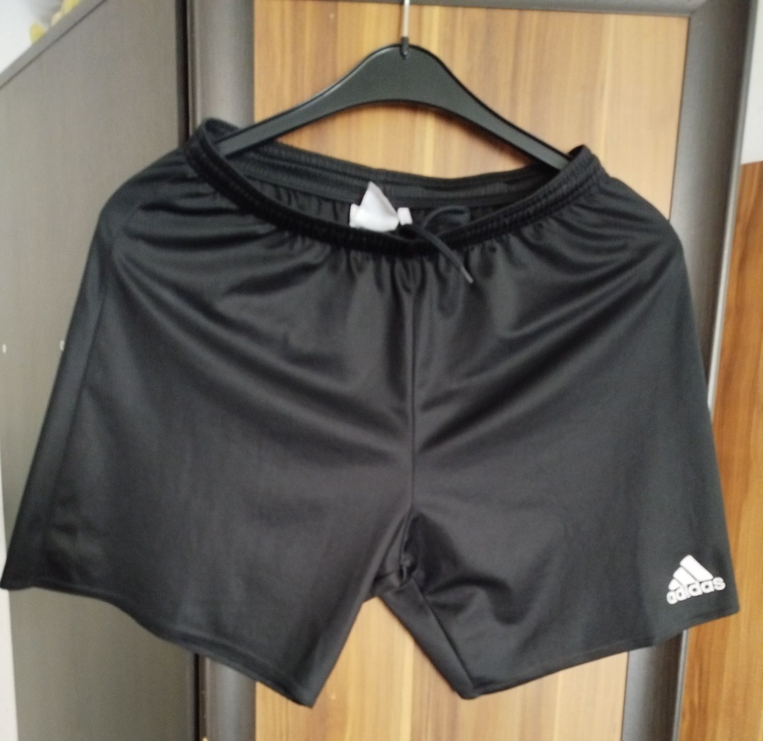 Spodenki krótkie męskie Adidas rozmiar M stan idealny