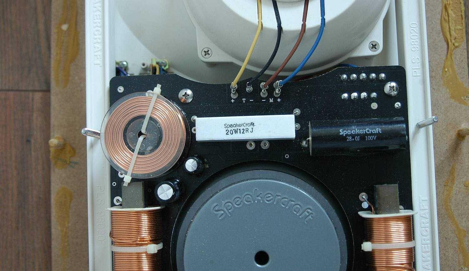 dwa duże głośniki do zabudowy SpeakerCraft MT 8 Two TANIEJ