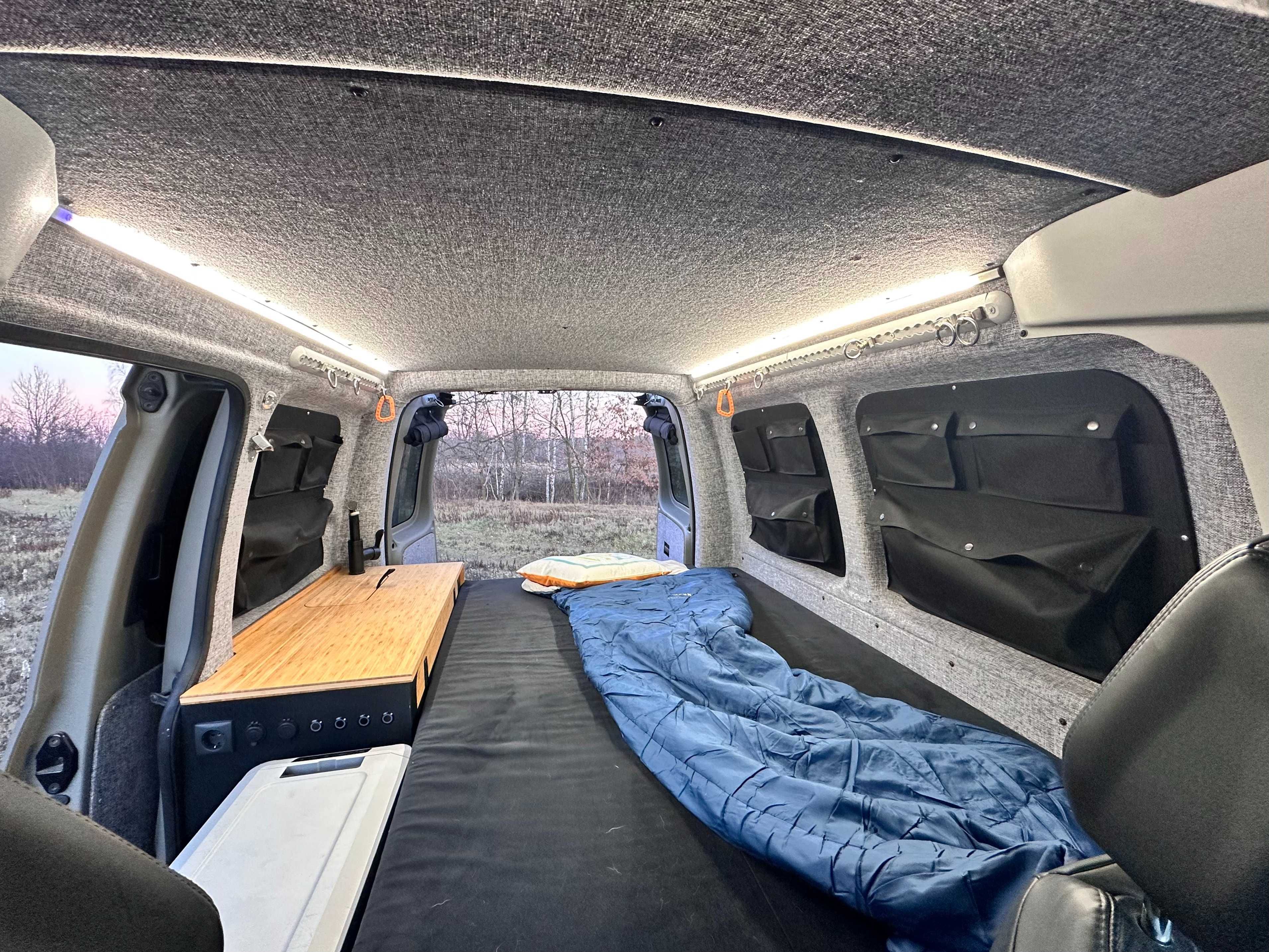 VW Caddy 4x4 - kamper mały ale .. - ZAMIANA
