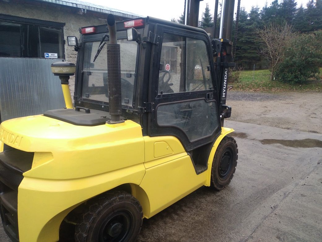 Wózek widłowy hyundai 4.5t