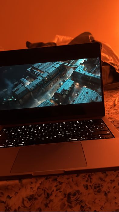Macbook Pro M1 - 32gb Ram - 1 tb ssd