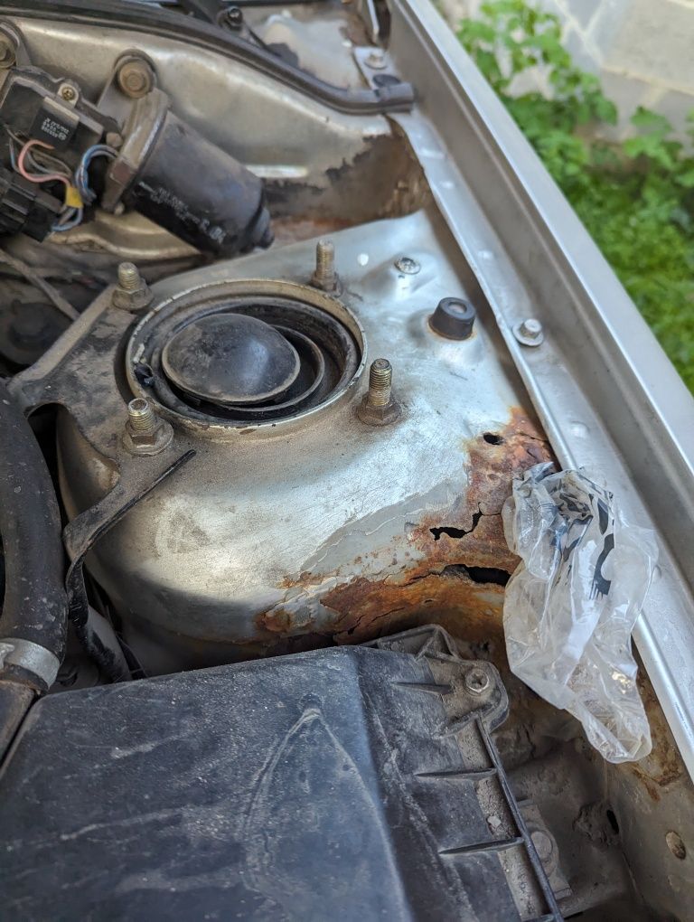 Mazda 626 пробило прокладку