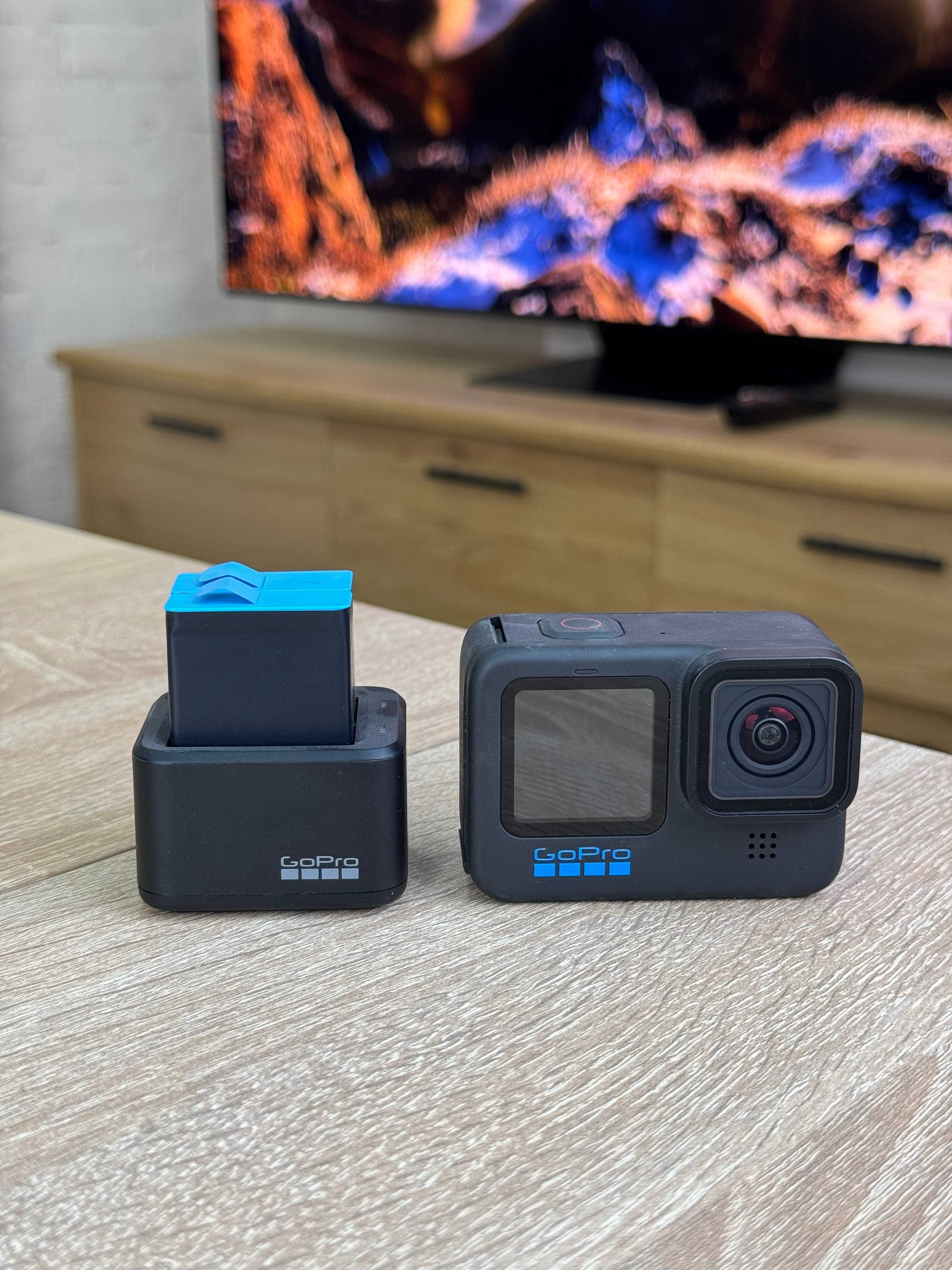 Екшн-камера GoPro HERO11 Black Dual Battery + Charger + Кріплення