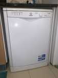 Maquina de lavar loiça INDESIT