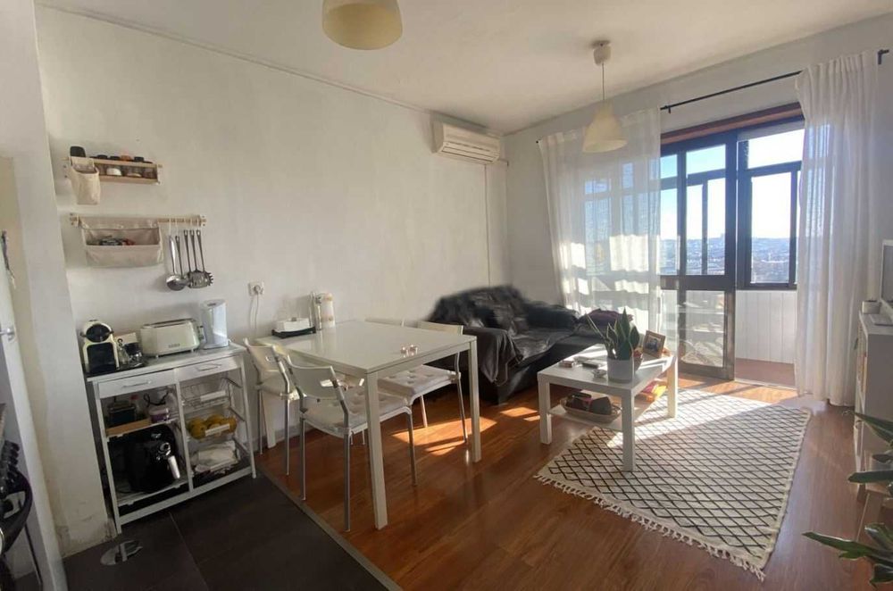 Arrendo T0- Rua Egas Moniz - Porto