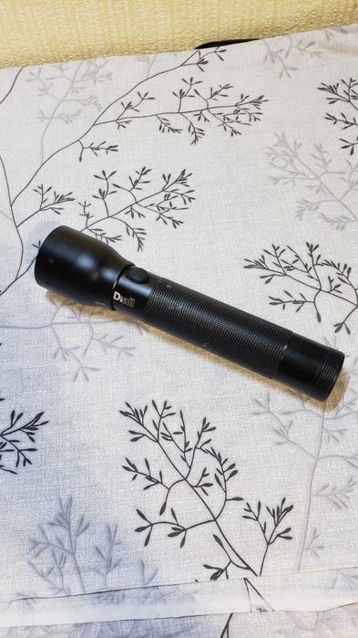 Продам Ліхтарик Diall