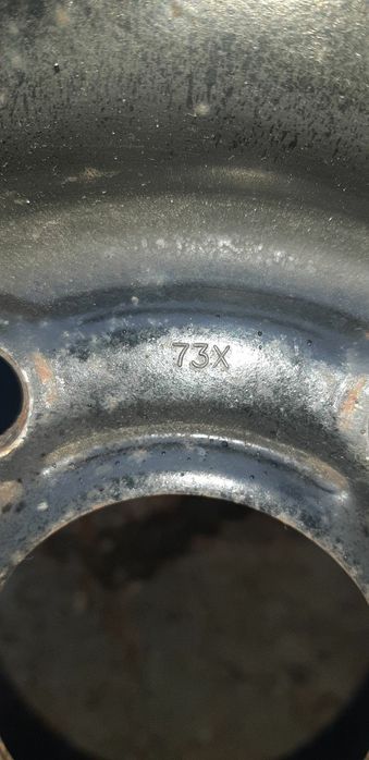 Продам  железные диски.