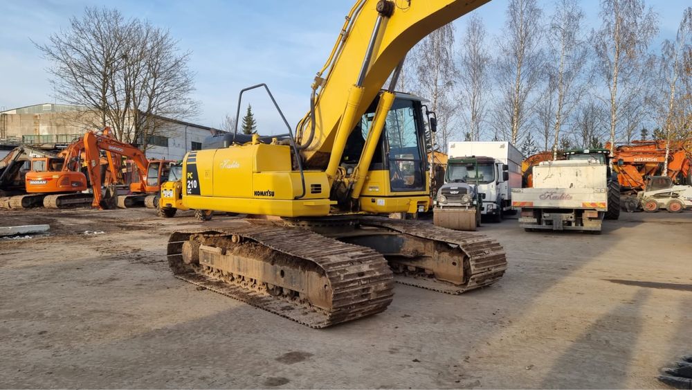Экскаватор Komatsu PC 210 LC , 2012 г , гус 90 см