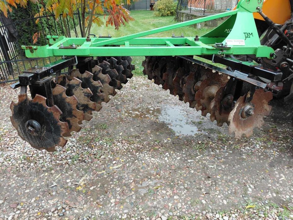 Talerzówka JBM 2.0m Cięte talerze na 3 podporach jak nowa