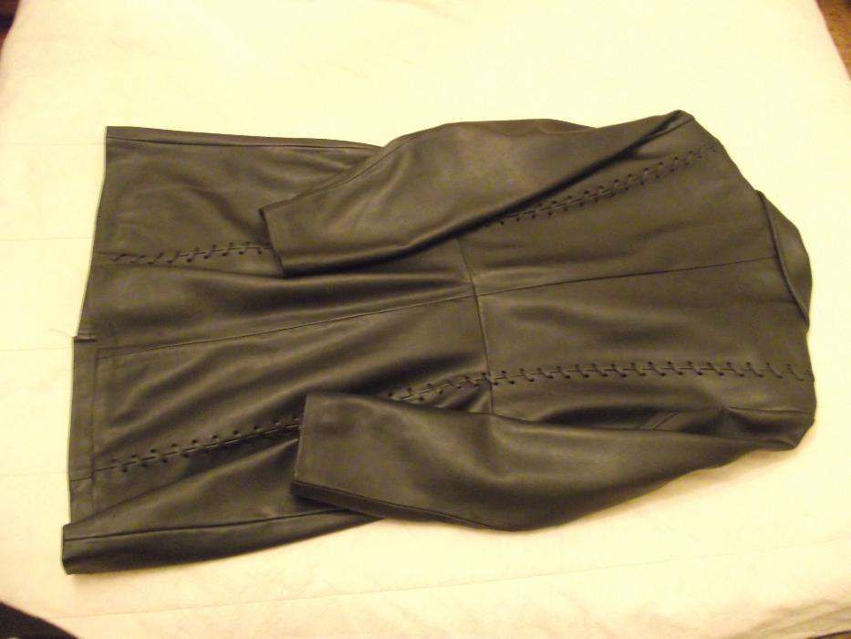 Casaco em Pele - Preto, n.º 42 Senhora