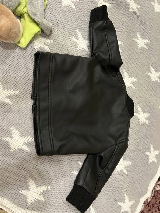 Набір пакет речей куртка, джинси,шкірянка 3-6 місяців