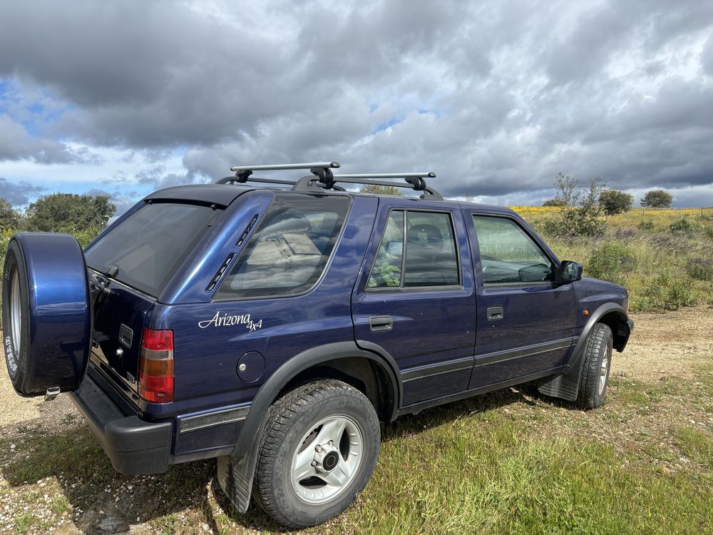 Opel Frontera longo 2.5 TD Arizona em ótimo estado de 1998.