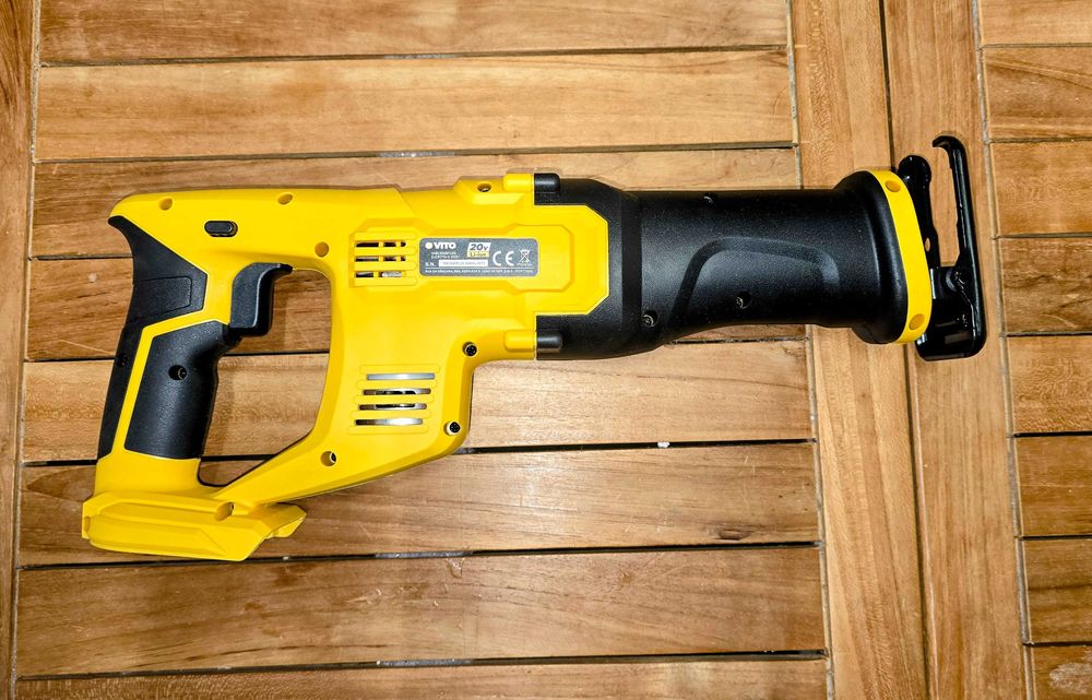 VITO SERRA SABRE s/fios 20V - Como Nova - Garantia