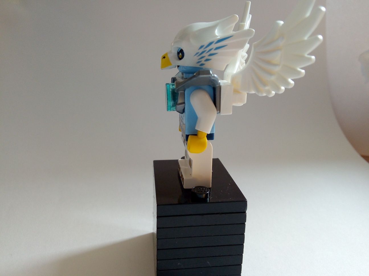 Lego minifigure - dobra postać z serialu lego