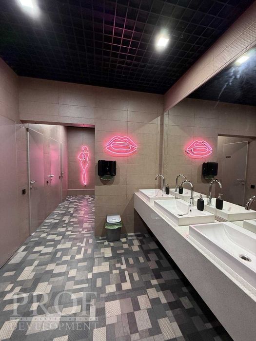 БЕЗ% Оренда мебльованого офісу (1250 м2)