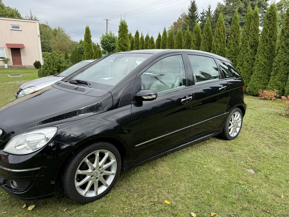 Mercedes benz B 200
