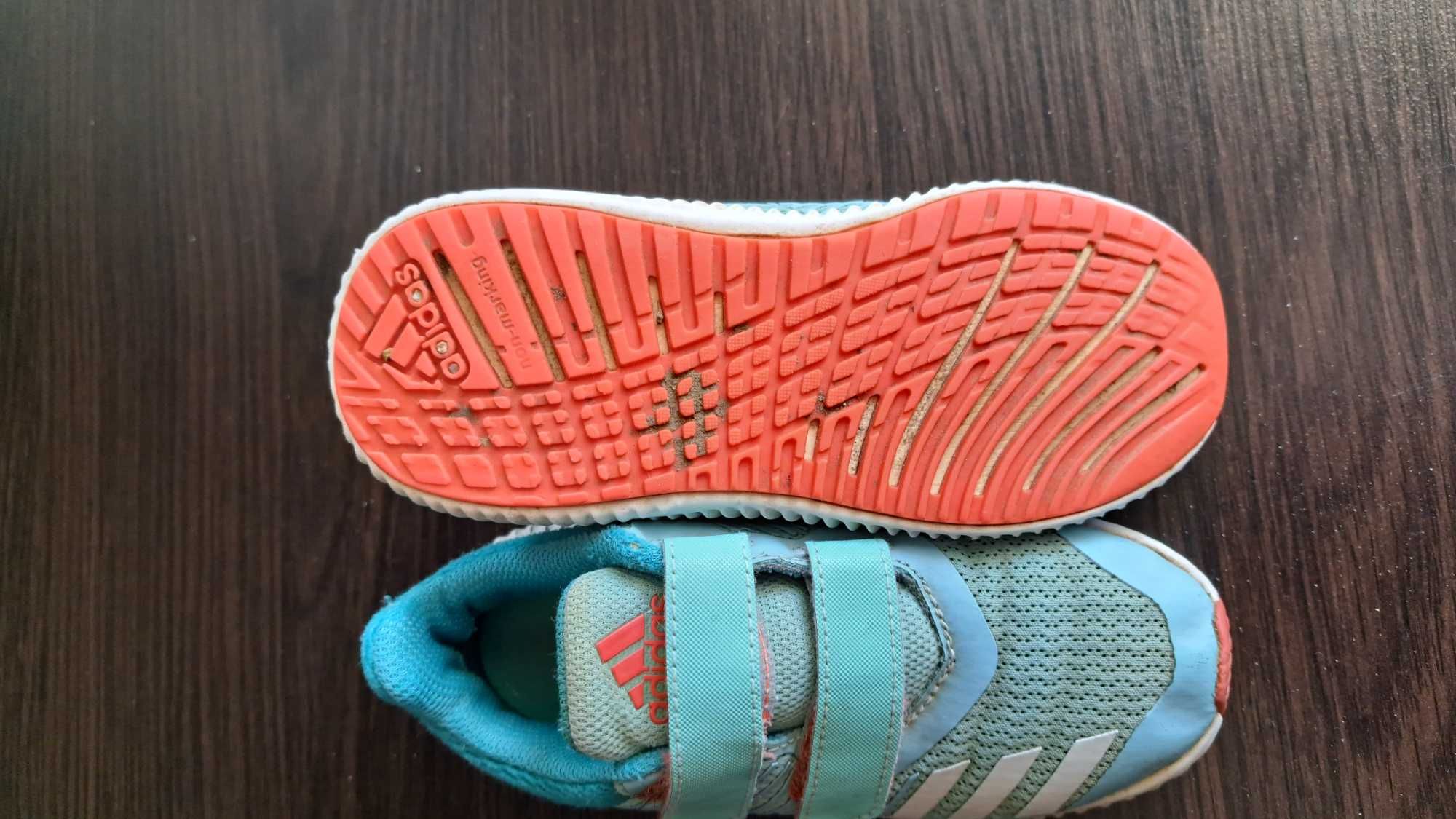 Buty chłopięce adidas rozm. 28
