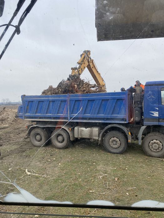 Wywoz ziemi gliny gruzu transport wywrotka uslugi transportowe