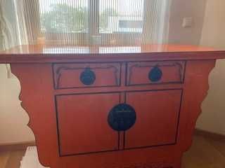 Aparador design, madeira lacado a Laranja