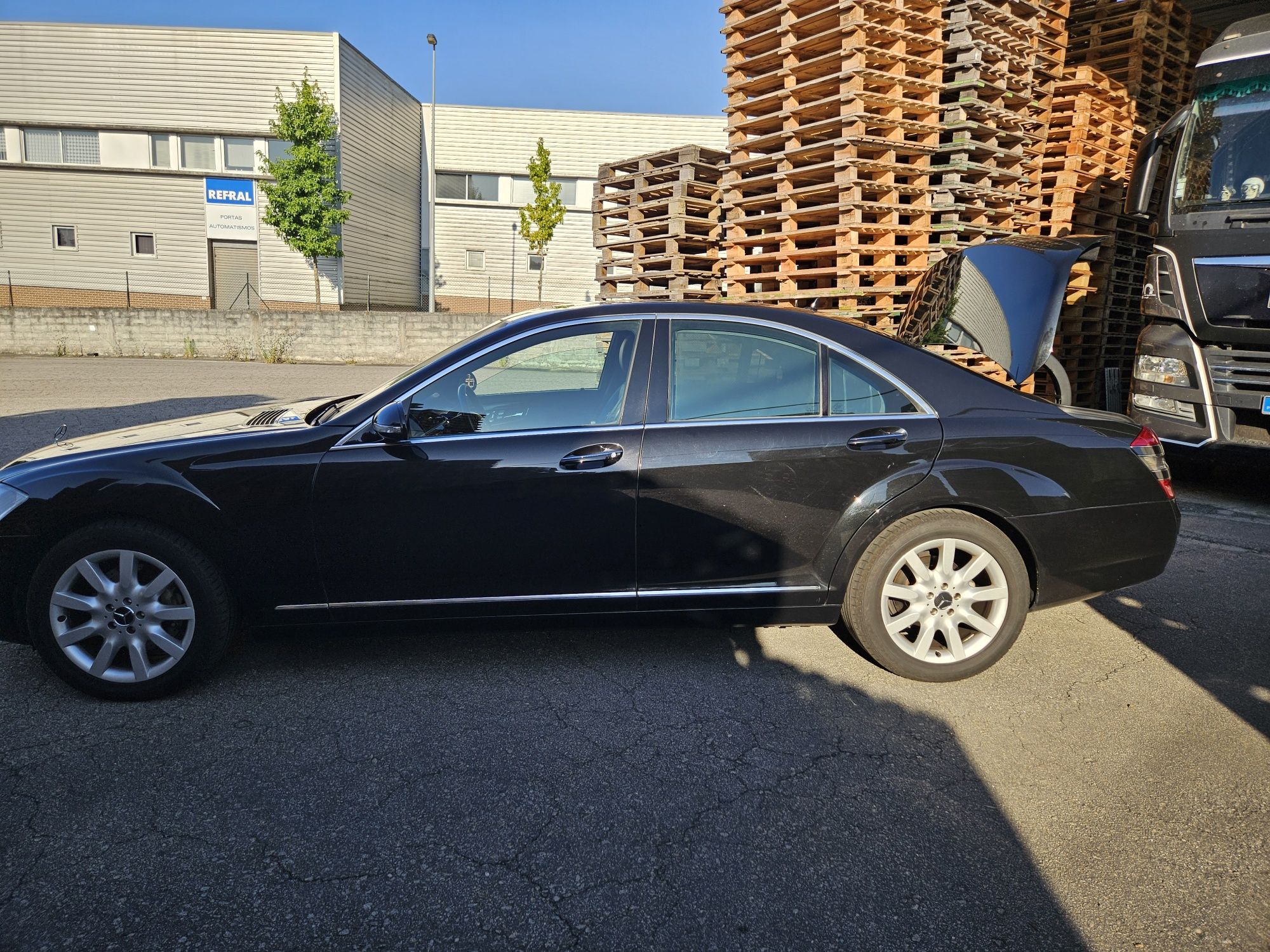 Mercedes-Benz S 320