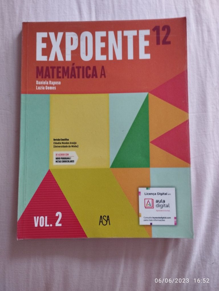 2 manuais de matemática de 12°ano