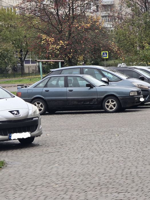 Ауді 80 1.8 бензин