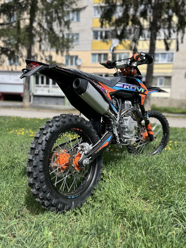 Мотоцикл Kovi Advance 250, є весь модельний ряд Kovi, Безкштовна доста