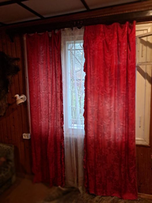 Будинок, нерухомість