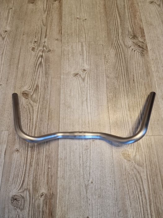 Kierownica do roweru miejskiego typu Holenderka