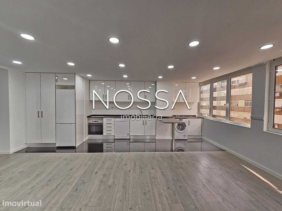 Apartamento T2 remodelado na Pontinha