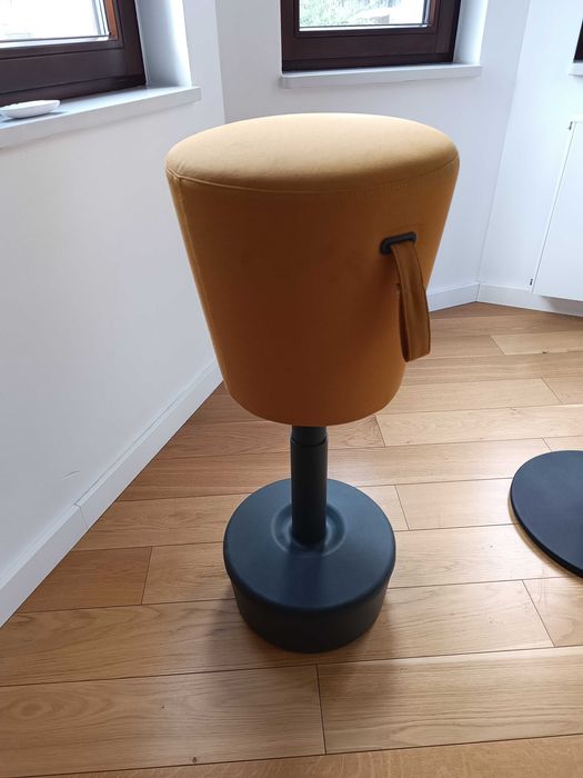 Wygodny hoker żółty