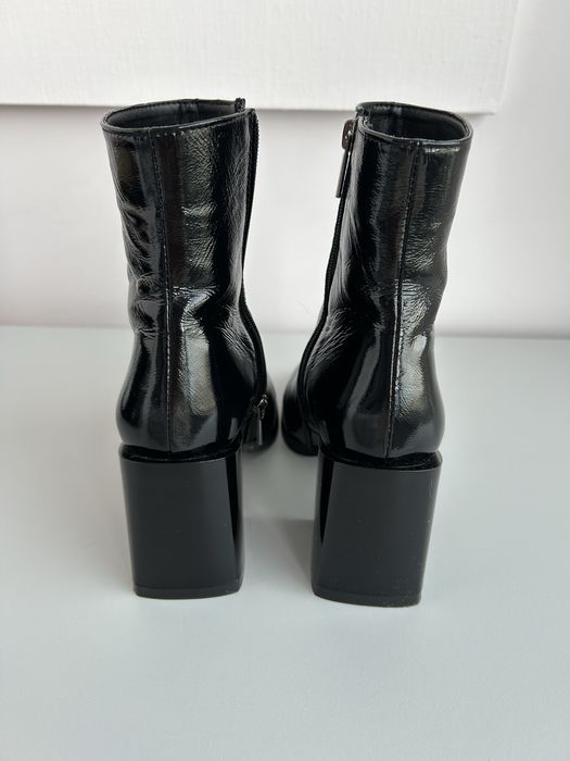 Зимові ботинки, натуральна лакована шкіра, 35,5 розмір