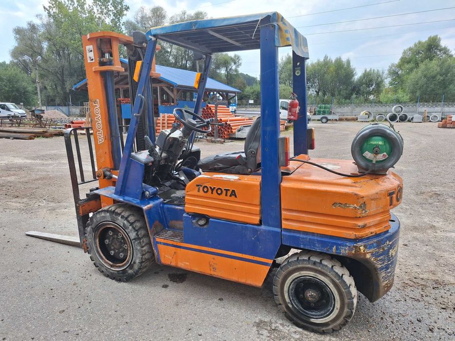 Wózek widłowy TOYOTA 5FG30