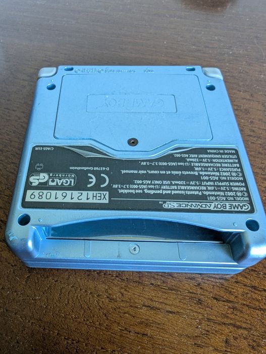 Gameboy Advance SP + Pokémon Silver + 6 Jogos