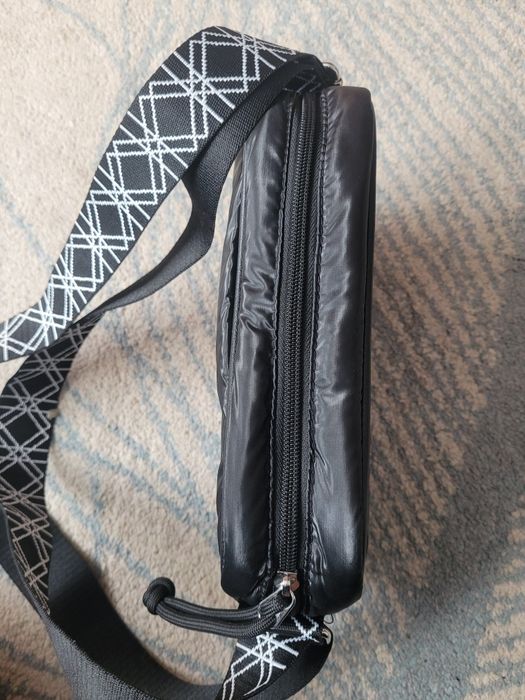 Нова сумка через плече Catwalk