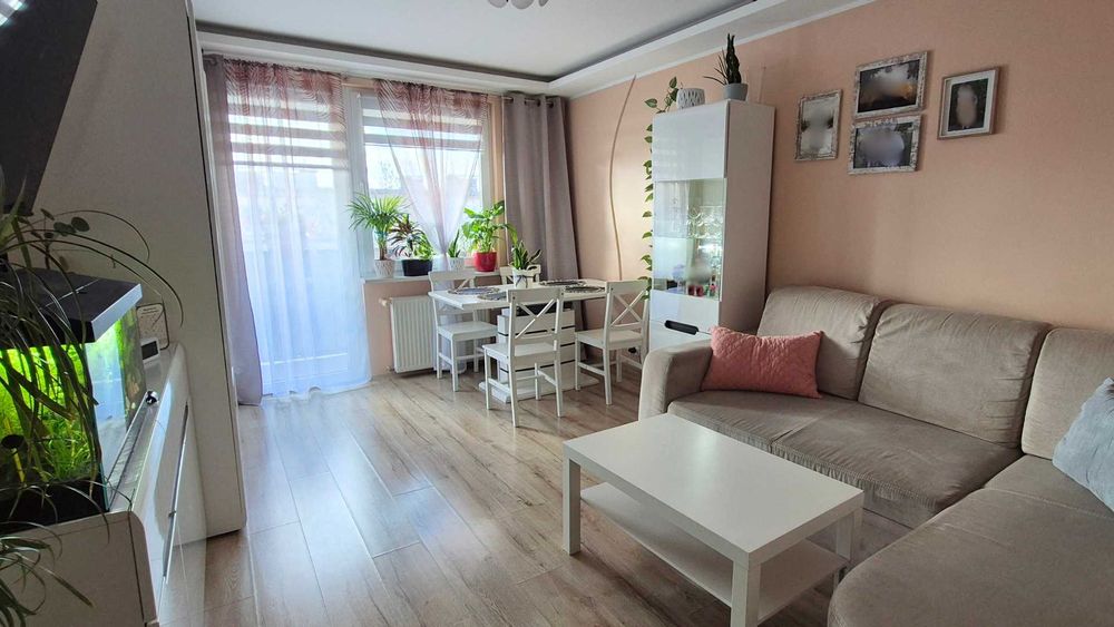 Sprzedam mieszkanie 2-pokojowe w dzielnicy Chabry - 4 piętro