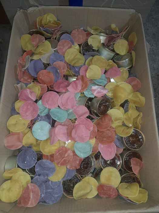 Віддам окопні свічки